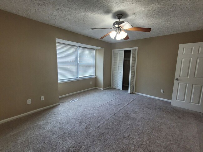 Building Photo - 344 Susan Constant Dr