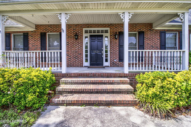 Building Photo - 3128 Braemar Ln