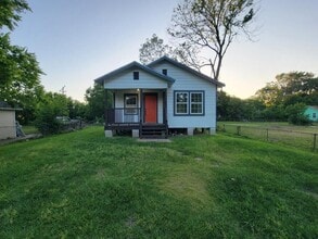 Building Photo - 4505 Kress St