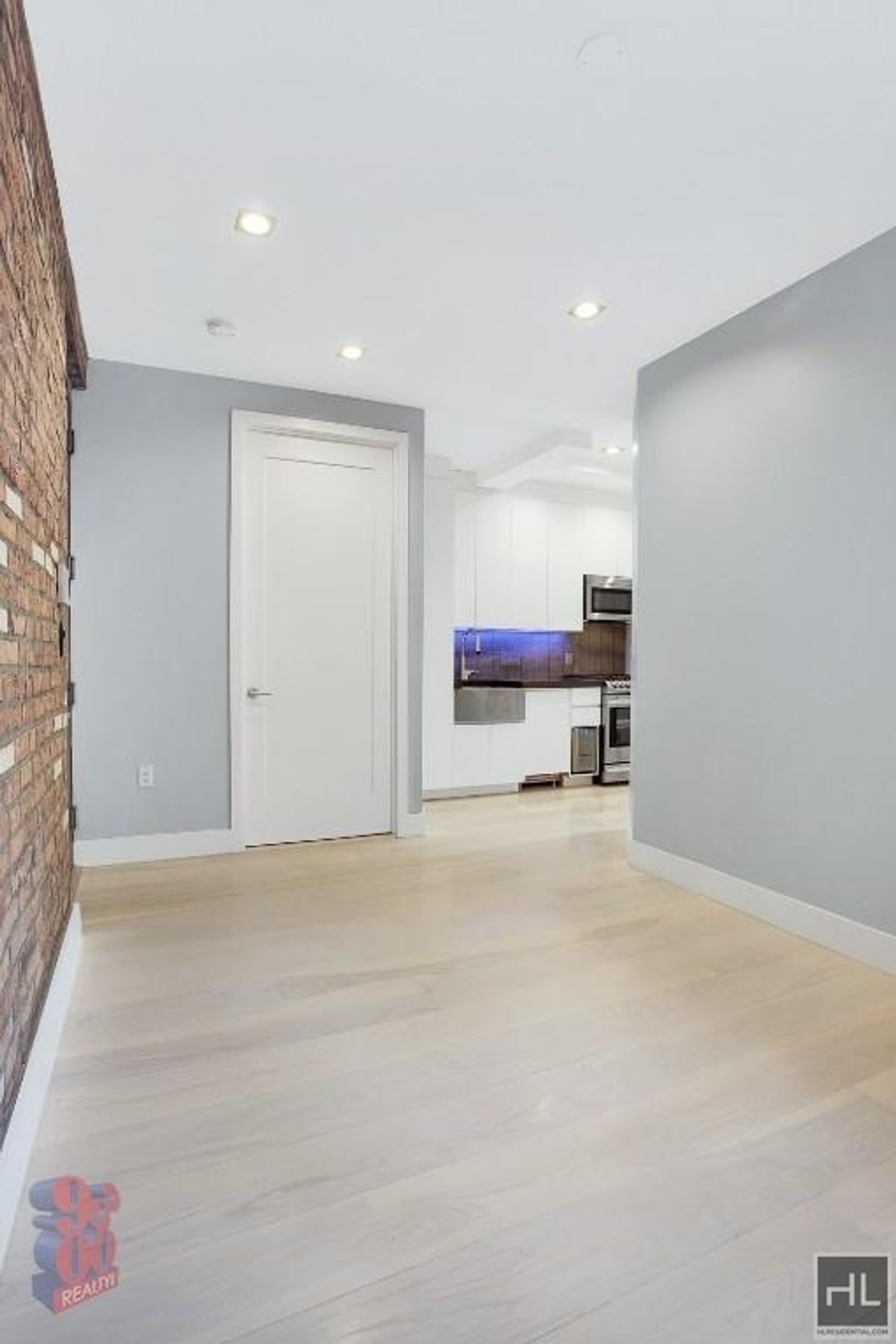 Building Photo - STANTON ST.