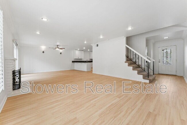 Building Photo - 2406 Talavera Dr