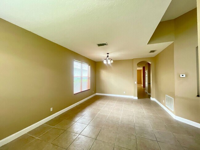 Building Photo - 10366 Cypress Knee Cir