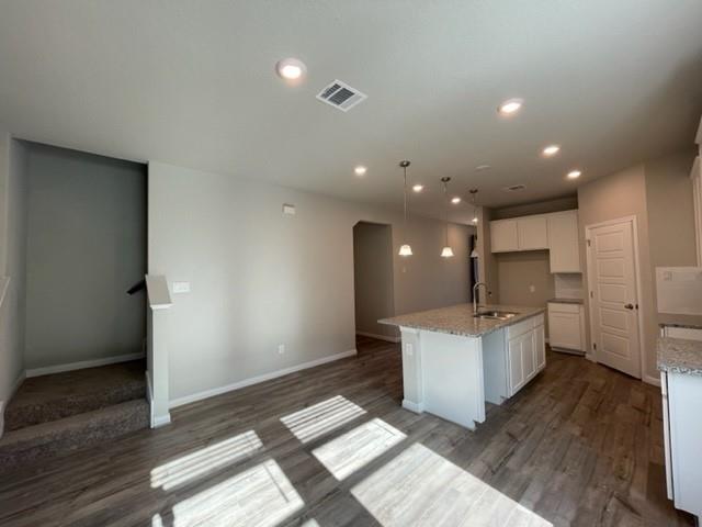 Building Photo - 1222 Lennea Gdn