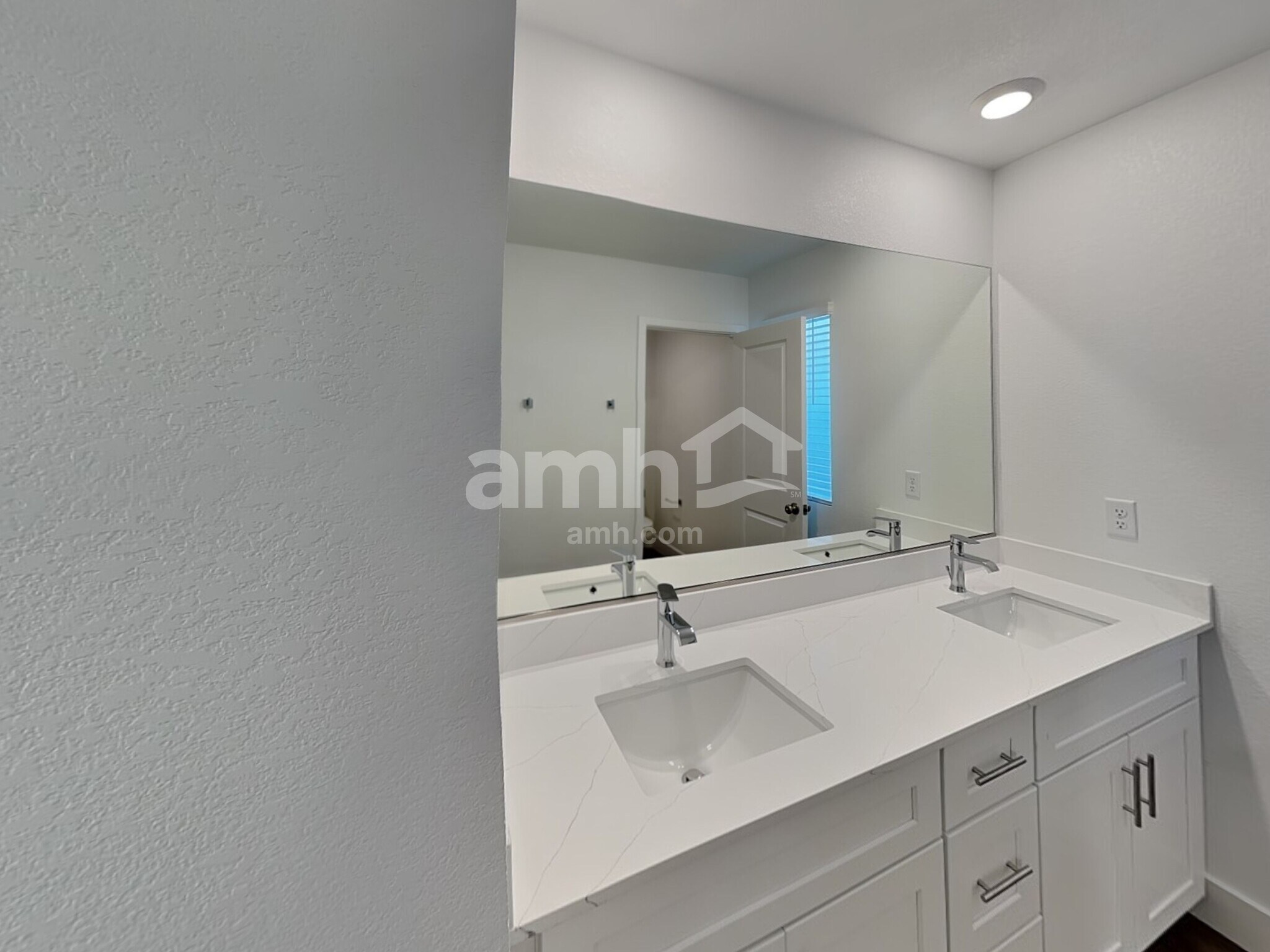 Building Photo - 5860 Fly Fisher St