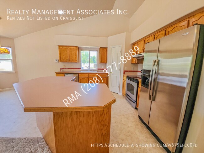 Building Photo - Quiet 3 Bedroom House in Star