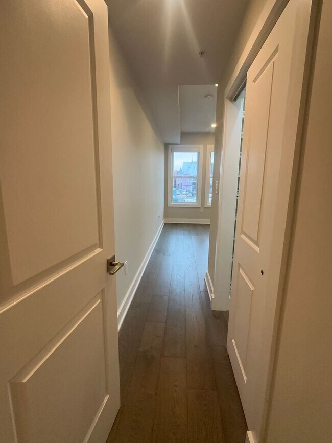 Building Photo - Modern 2 Bedroom, 2 Bathroom Penthouse with Parking in Historic LeDroit Park