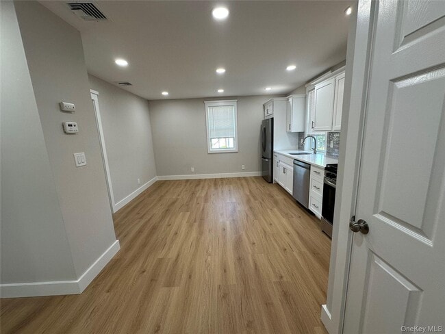 Building Photo - 1109 Pulaski Rd