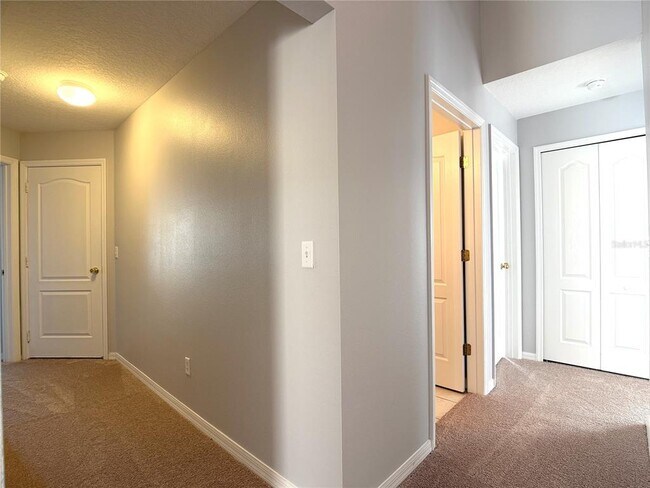 Building Photo - 287 Sandy Ridge Dr