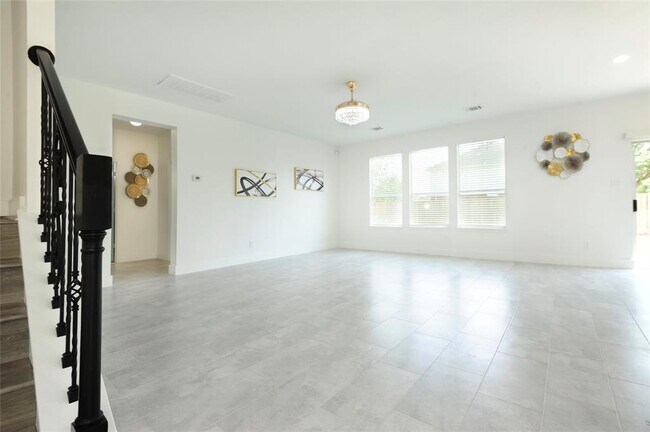 Building Photo - 9507 Flying Eagle Ct