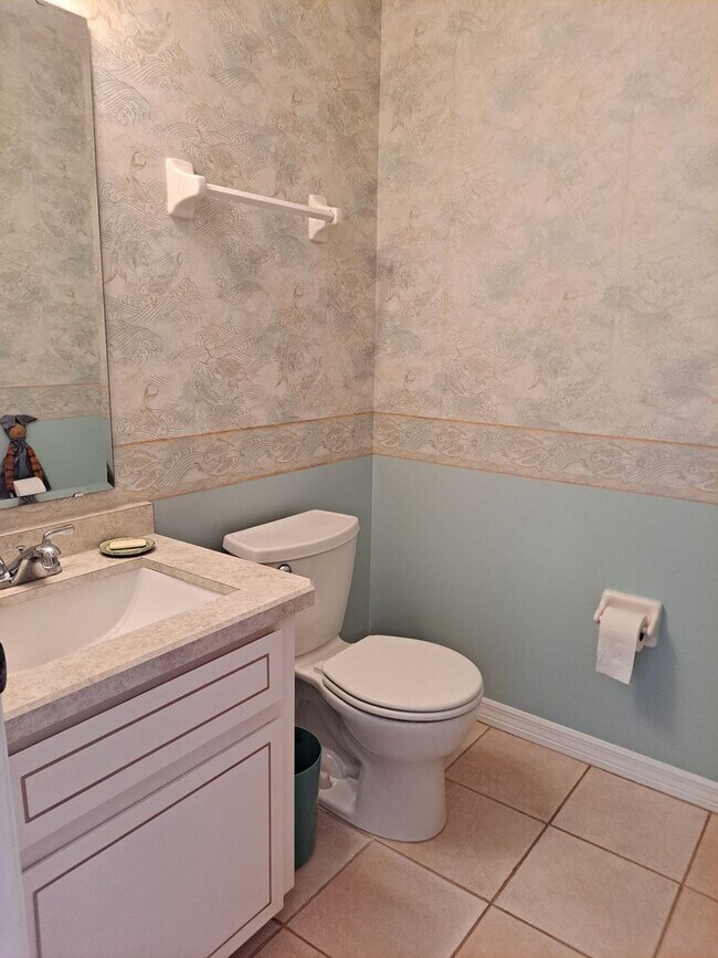 Building Photo - BEACHSIDE NSB FURNISHED RENTAL AVAILABLE MONTHLY!