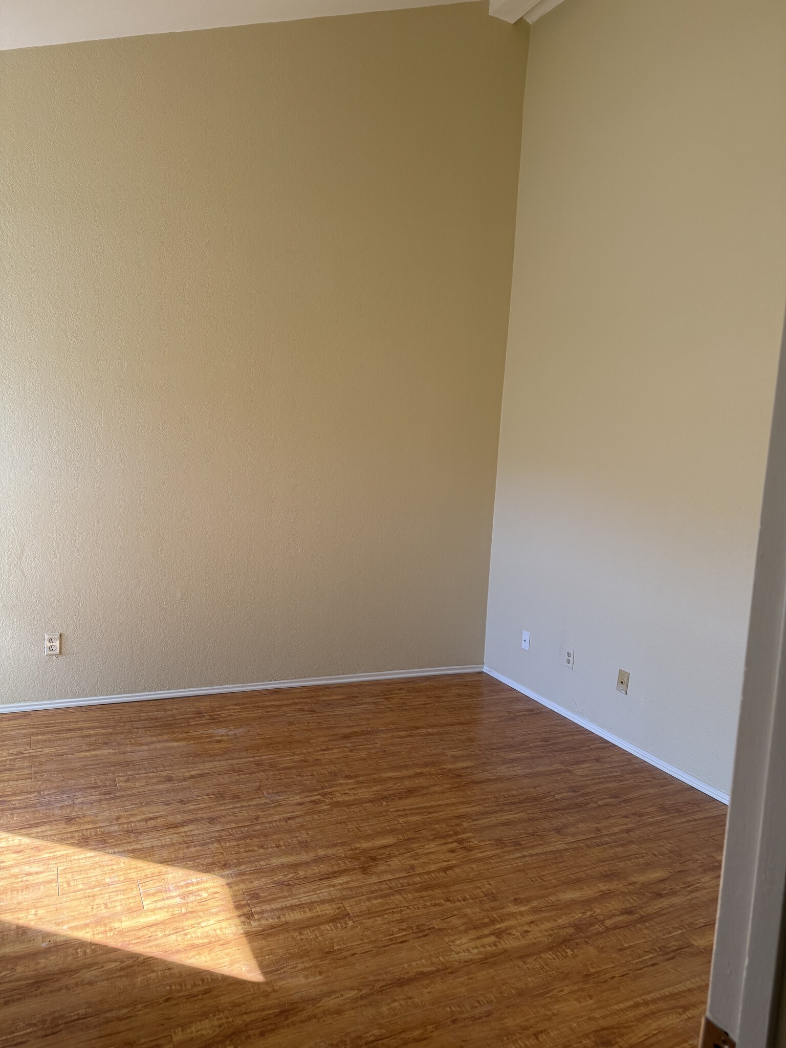 Second BD - 8900 Foothill Blvd