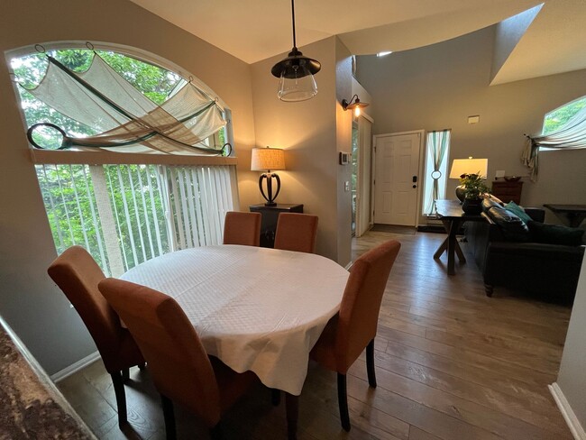 Building Photo - Fantastic Townhome in Loveland