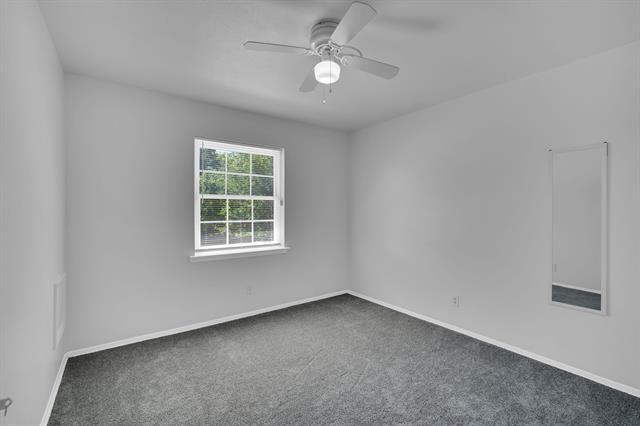 Building Photo - 2610 Cheyenne St