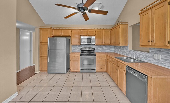 Building Photo - Move-In Ready 3BR Home for Rent in Waco