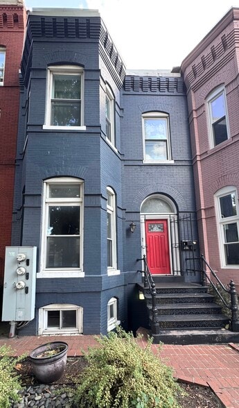 Building Photo - 52 New York Ave NW