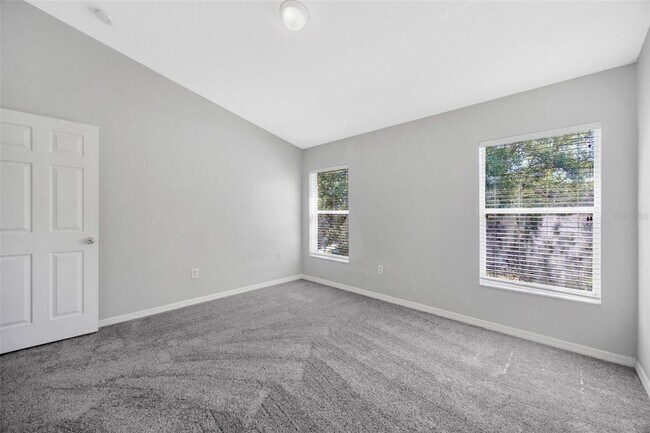 Building Photo - 6106 Olivedale Dr