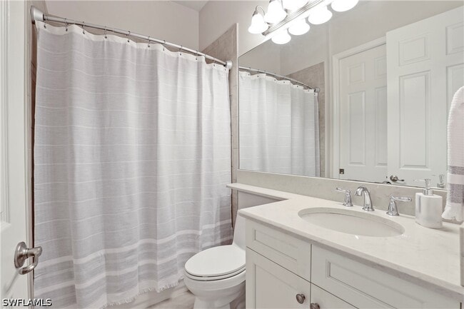Building Photo - 13435 Silktail Dr