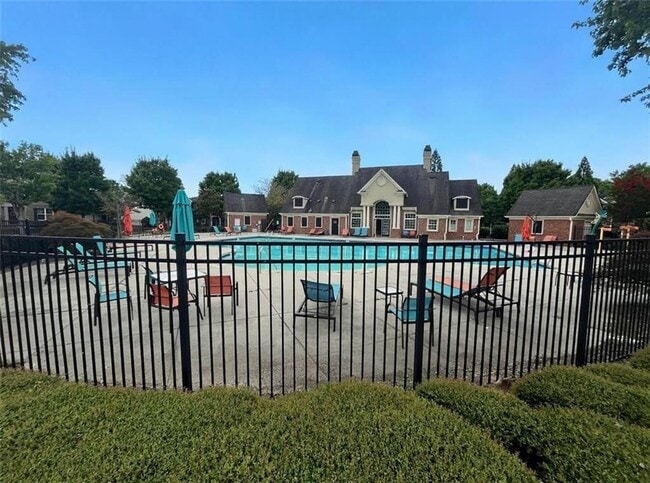 Building Photo - 602 Lofty Ln