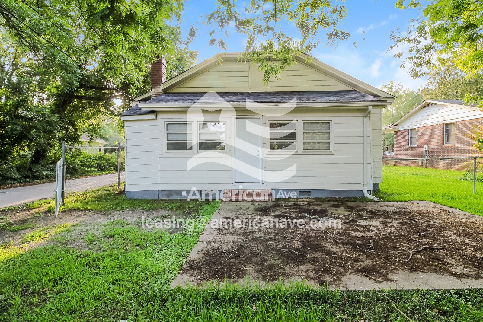 Building Photo - 1213 Campbell St