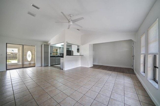 Building Photo - 11285 Oceanspray Blvd