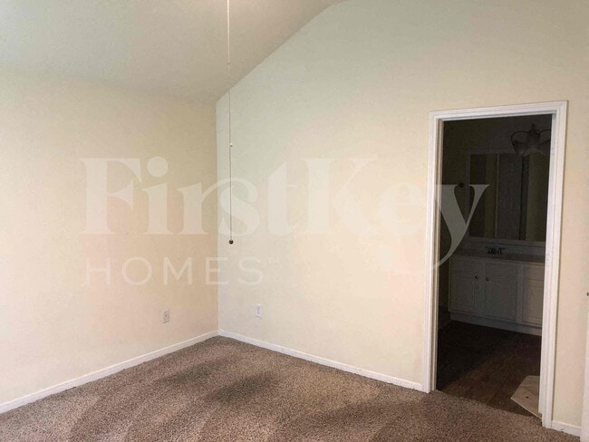 Building Photo - 1123 Intrepid Oak Ln