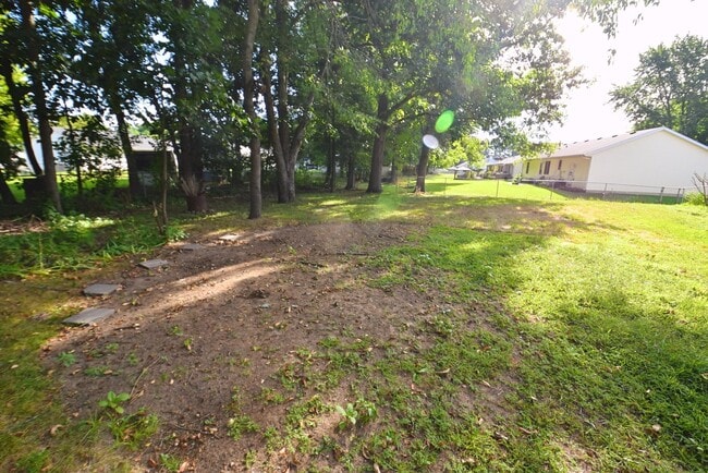 Building Photo - 3 Bed 2.5 Bath in Penn School District