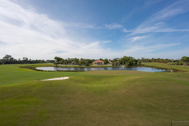 Building Photo - 8282 Spyglass Dr