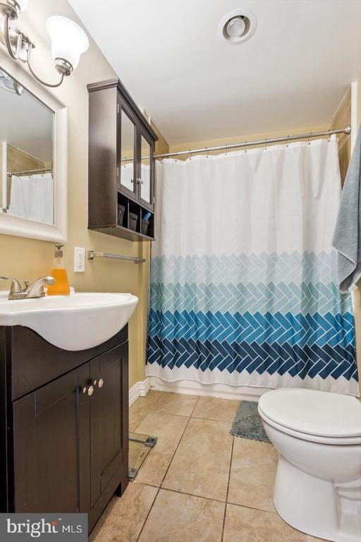 Building Photo - 2024 S 12th St