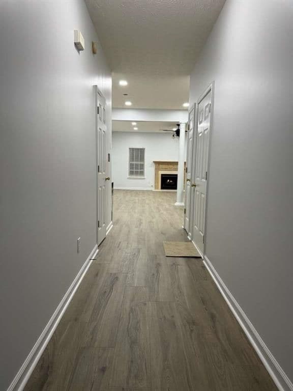 Building Photo - 2945 Greyhawk Ln