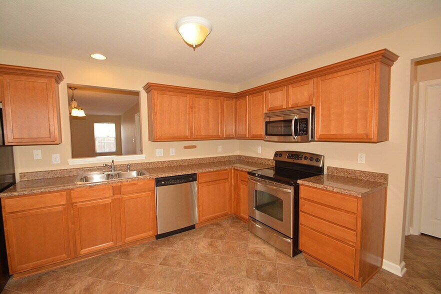 Building Photo - 5544 Wild Horse Dr