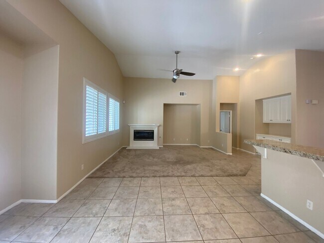 Building Photo - Single Story in Greer Ranch