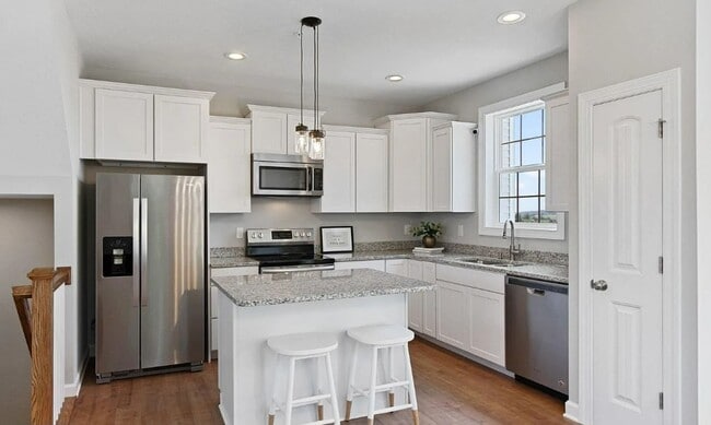 Building Photo - Dallastown Schools! Coming Soon - 4 Bedroo...