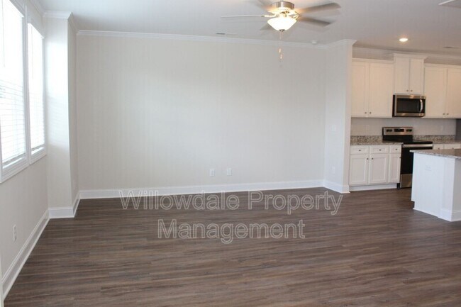 Building Photo - 5210 Stream Stone Way