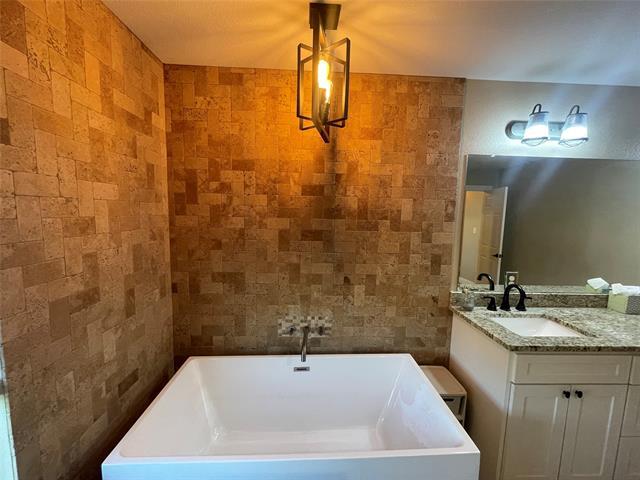 Building Photo - 2750 Cabaniss Ln