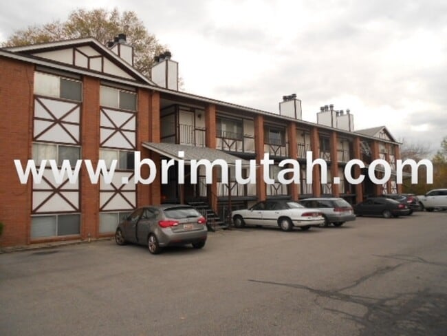 Building Photo - 1594 E 3300 S