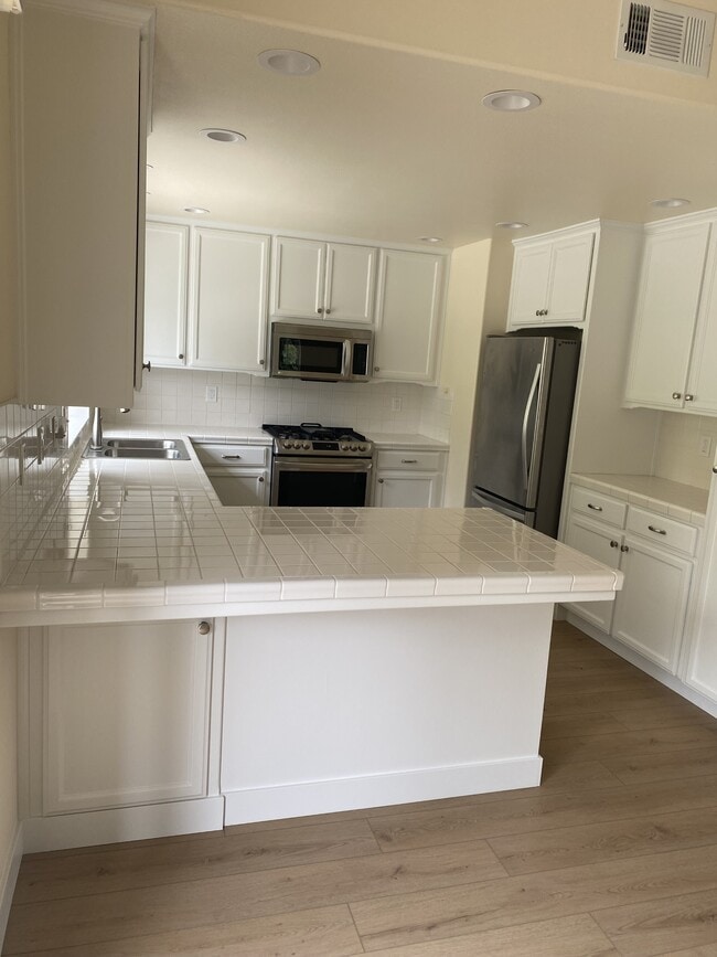 Building Photo - 1794 Pomeroy Rd