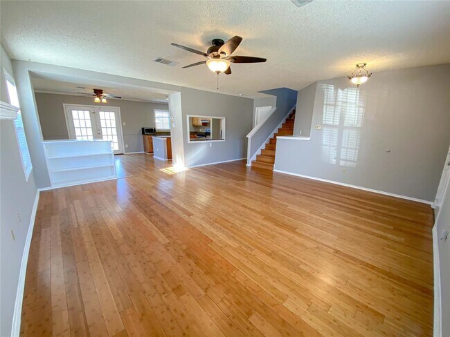 Building Photo - 3706 Blue Cat Way