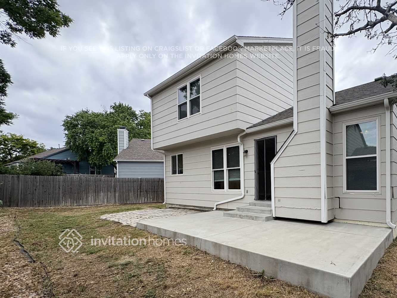 Building Photo - 12052 Ivanhoe Cir