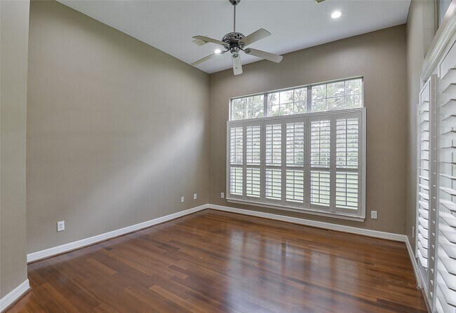 Building Photo - 3960 Farm to Market 1960 Rd E