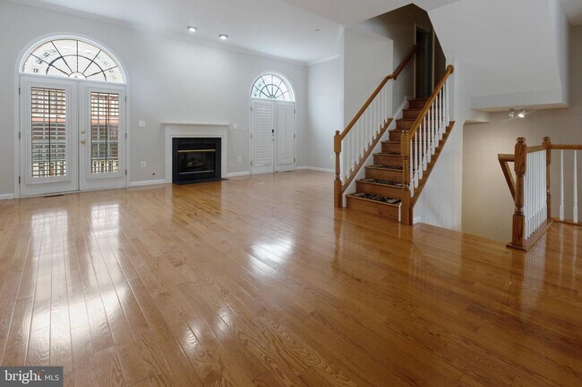 Building Photo - 434 Clayton Ln