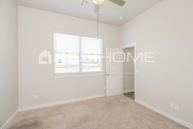 Building Photo - 8098 Brighton Ave