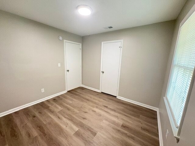 Building Photo - 8116 Trafalgar Way