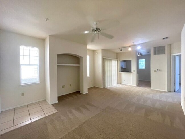 Building Photo - Lake Mary - 1 Bedroom - 1 Bathroom - $1,495.00
