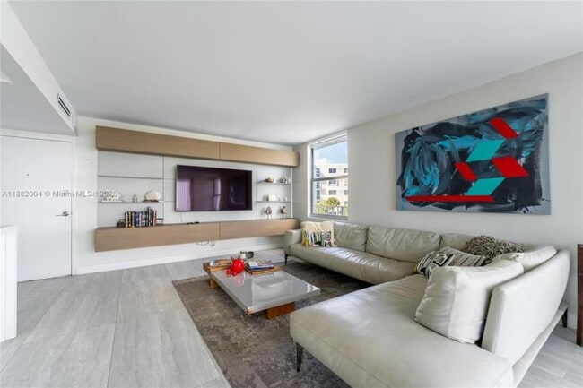 Building Photo - 2 bedroom in North Miami Beach FL 33160