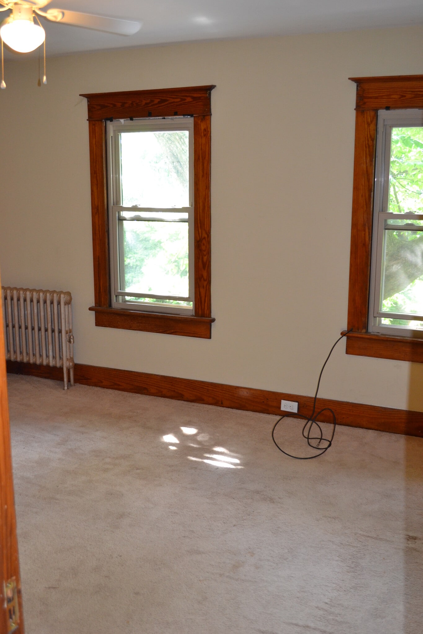 Building Photo - 2115 Hollister Ave