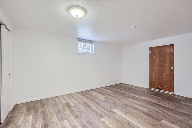 Building Photo - 2130 5th Avenue