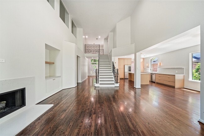 Building Photo - 38 N Castlegreen Cir