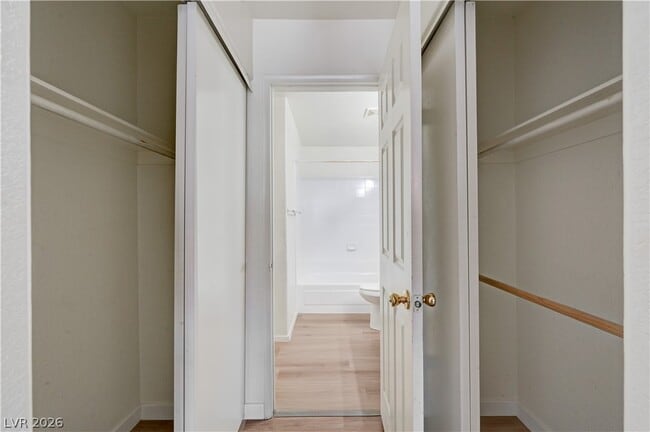 Building Photo - 5018 S Rainbow Blvd