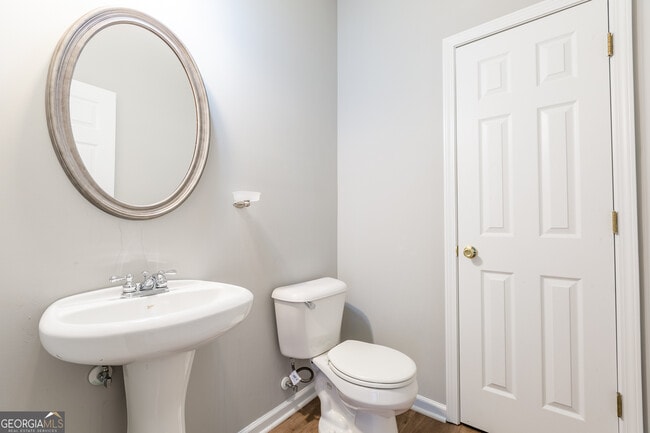 Building Photo - 3290 Cooper Woods Dr