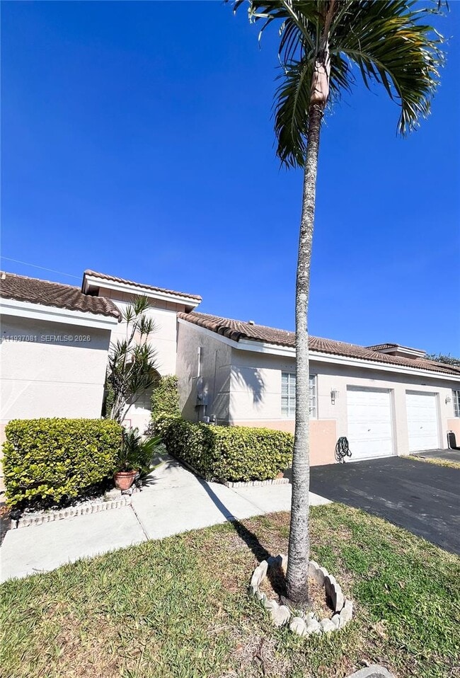 Building Photo - 11697 SW 17th Ct